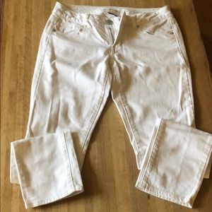 American Eagle skinny